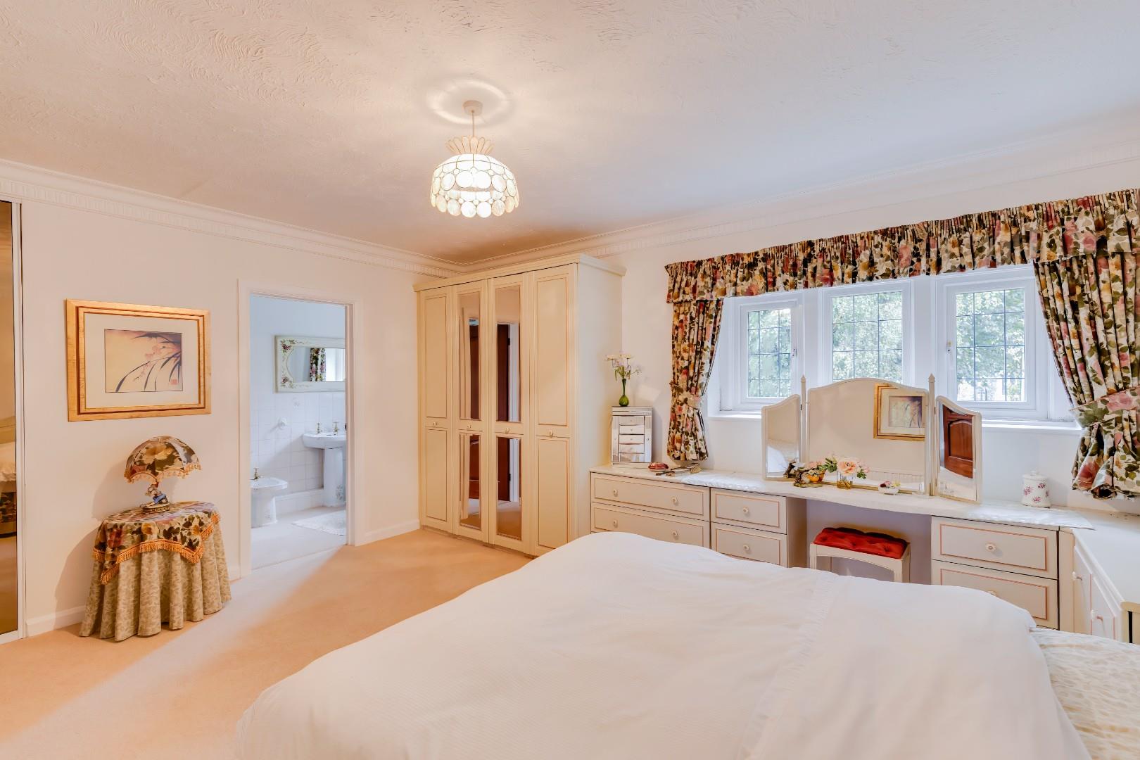 14 Ger Y Llan, St. Nicholas, Vale of Glamorgan, CF5 6FY